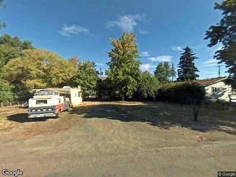 Court, GOLDENDALE, WA 98620