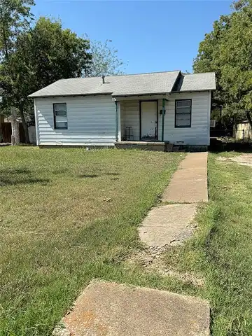 35Th, GRAND PRAIRIE, TX 75050