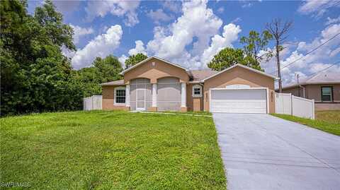 10Th, LEHIGH ACRES, FL 33971