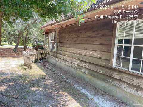 Scott, GULF BREEZE, FL 32563