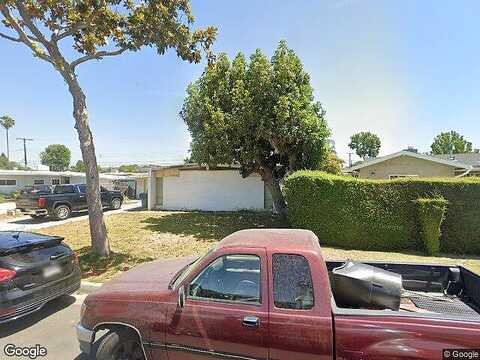 Oval, WHITTIER, CA 90605