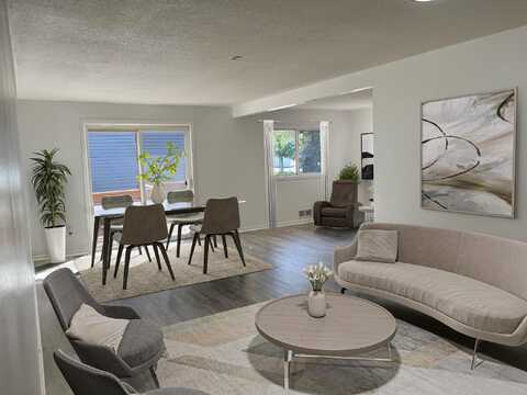 Shawnee, SHAKOPEE, MN 55379