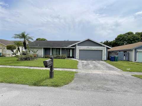 46Th, LAUDERHILL, FL 33319