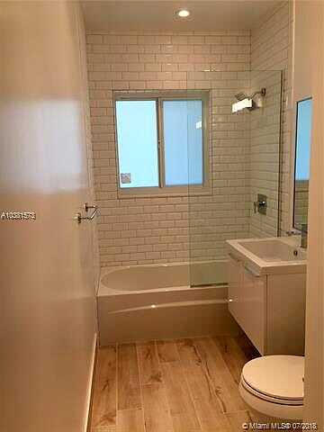 Shore, MIAMI BEACH, FL 33141