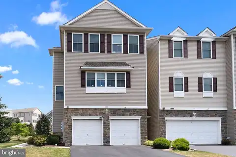 Saddlebrook, BENSALEM, PA 19020