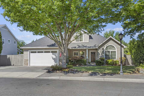 Fieldbrook, MEDFORD, OR 97504