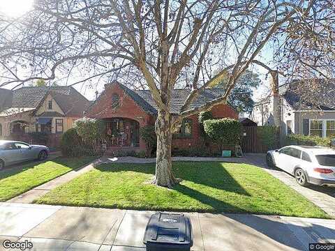 24Th, SACRAMENTO, CA 95818