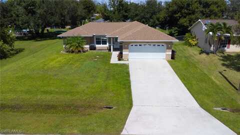 13Th, LEHIGH ACRES, FL 33971