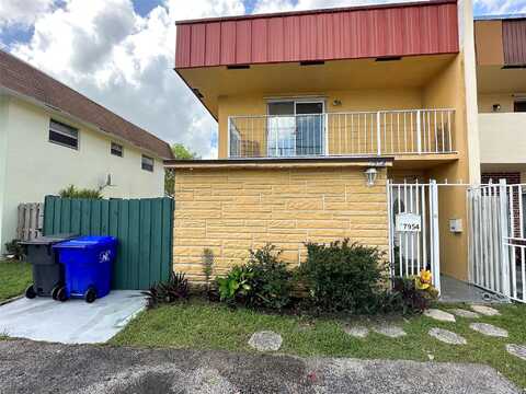 Forest, NORTH LAUDERDALE, FL 33068