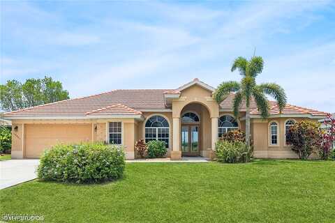 Royal Hammock, NAPLES, FL 34114