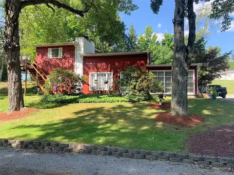 Oakmont, CONNEAUT LAKE, PA 16316