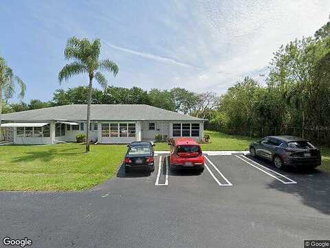 S Drive Way, Delray Beach, FL 33445