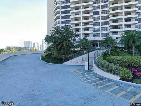 Parkview Dr, Hallandale Beach, FL 33009