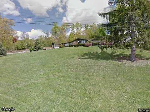 Greentree Circle Rd, Bristol, VA 24201