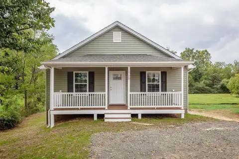 Mt Pleasant Rd, Elkton, VA 22827