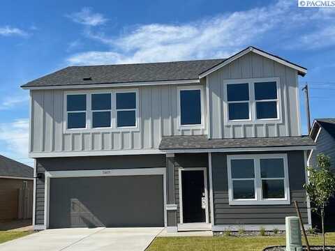 Norfolk Drive, Pasco, WA 99301