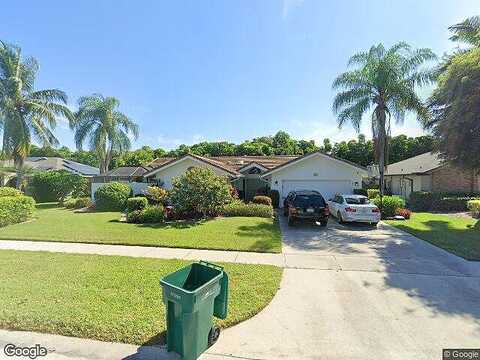 Pine Woods, NAPLES, FL 34105