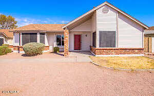 N Recker Road 1022, Mesa, AZ 85205