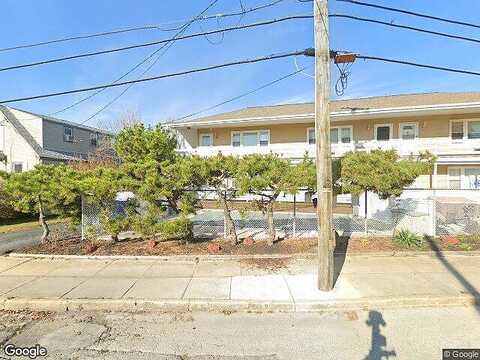 Beach Ave E Apt 4, BRIGANTINE, NJ 08203