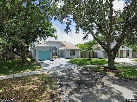 86Th, PEMBROKE PINES, FL 33025