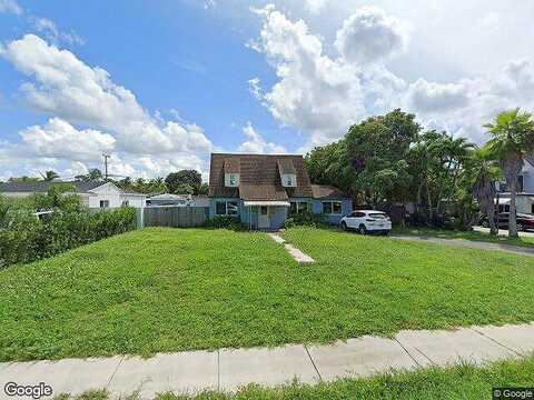 182Nd, NORTH MIAMI BEACH, FL 33162