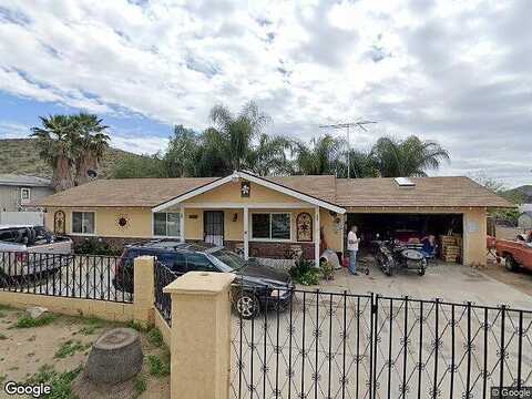 Lucas, MENIFEE, CA 92587