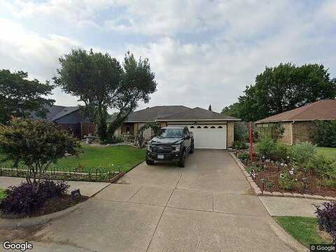 Berkshire, GRAND PRAIRIE, TX 75052