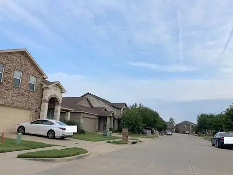 Blackstone, GRAND PRAIRIE, TX 75052