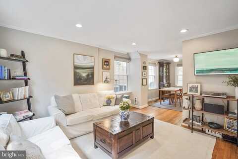 S Abingdon St S #A, ARLINGTON, VA 22206