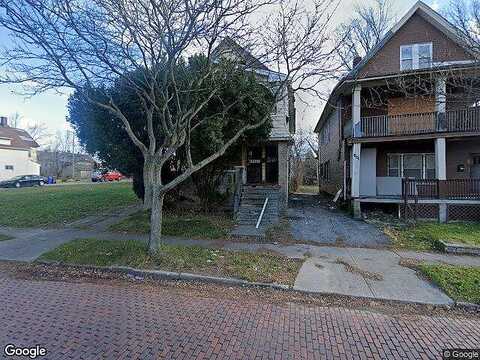 117Th, CLEVELAND, OH 44105