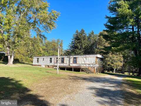 Wizard Lane, Hedgesville, WV 25427