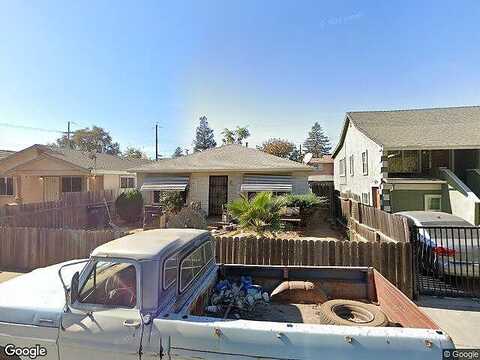 39Th, SACRAMENTO, CA 95820