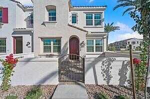 S Sabrina Drive 1, Chandler, AZ 85248