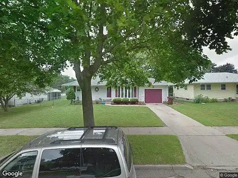 Devonshire, LANSING, MI 48910