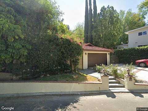 Excelente, WOODLAND HILLS, CA 91364