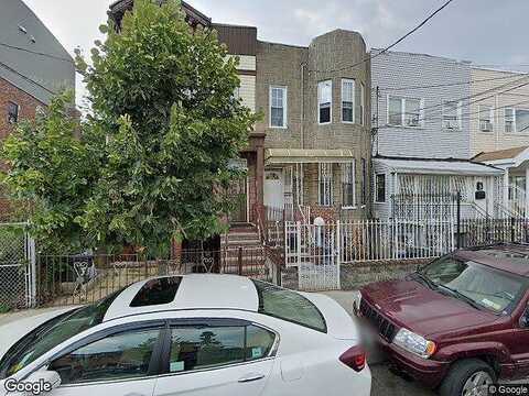 Linwood, BROOKLYN, NY 11208