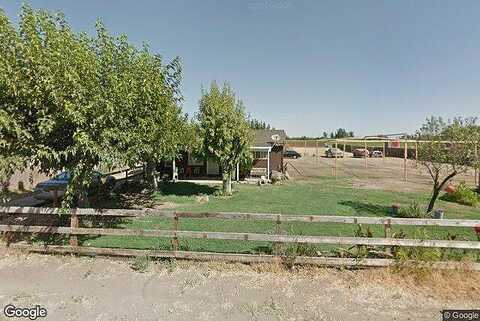 Mchenry, MERCED, CA 95341