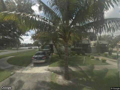 17Th, LAUDERHILL, FL 33313