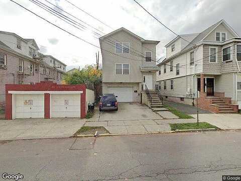 Court St # 610, ELIZABETH, NJ 07206