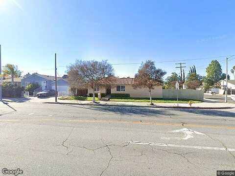 Lindley, TARZANA, CA 91335