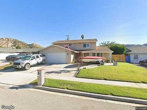 White, SIMI VALLEY, CA 93063