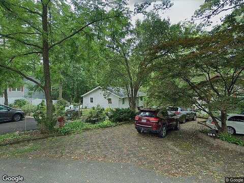 Oak Grove, SEVERNA PARK, MD 21146