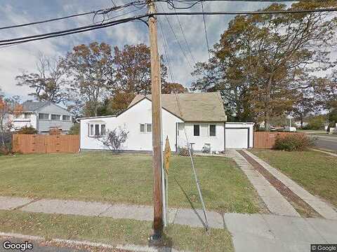 Pratt, WEST BABYLON, NY 11704