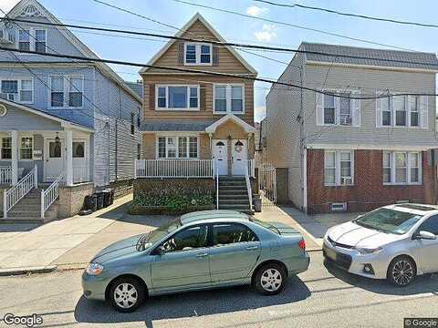 3Rd, BAYONNE, NJ 07002