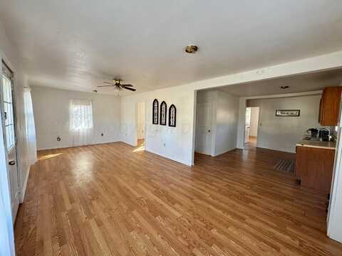 602 S Sweetwater Street, Wheeler, TX 79096