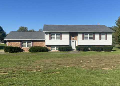 5901 Radford Road, Athens, OH 45701