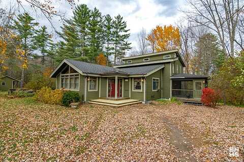 8 Mason Young Lane, Keene Valley, NY 12943