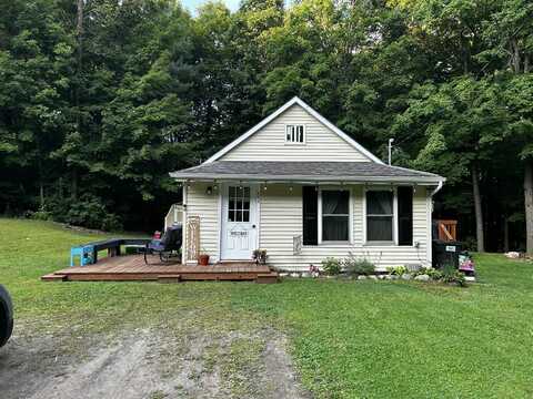 168 Trim Road, Morrisonville, NY 12962