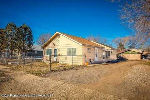 646 Tucker St, Craig, CO 81625