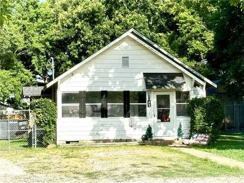 213 N Colt AVE, Lincoln, AR 72744